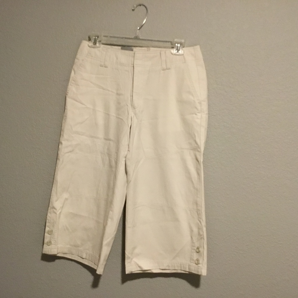 NEW w/tags Womans Dockers size 6 wide leg capri trousers